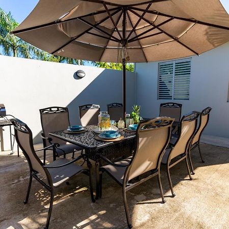 Aquaville Dorado Moderna Villa 3 Kültér fotó