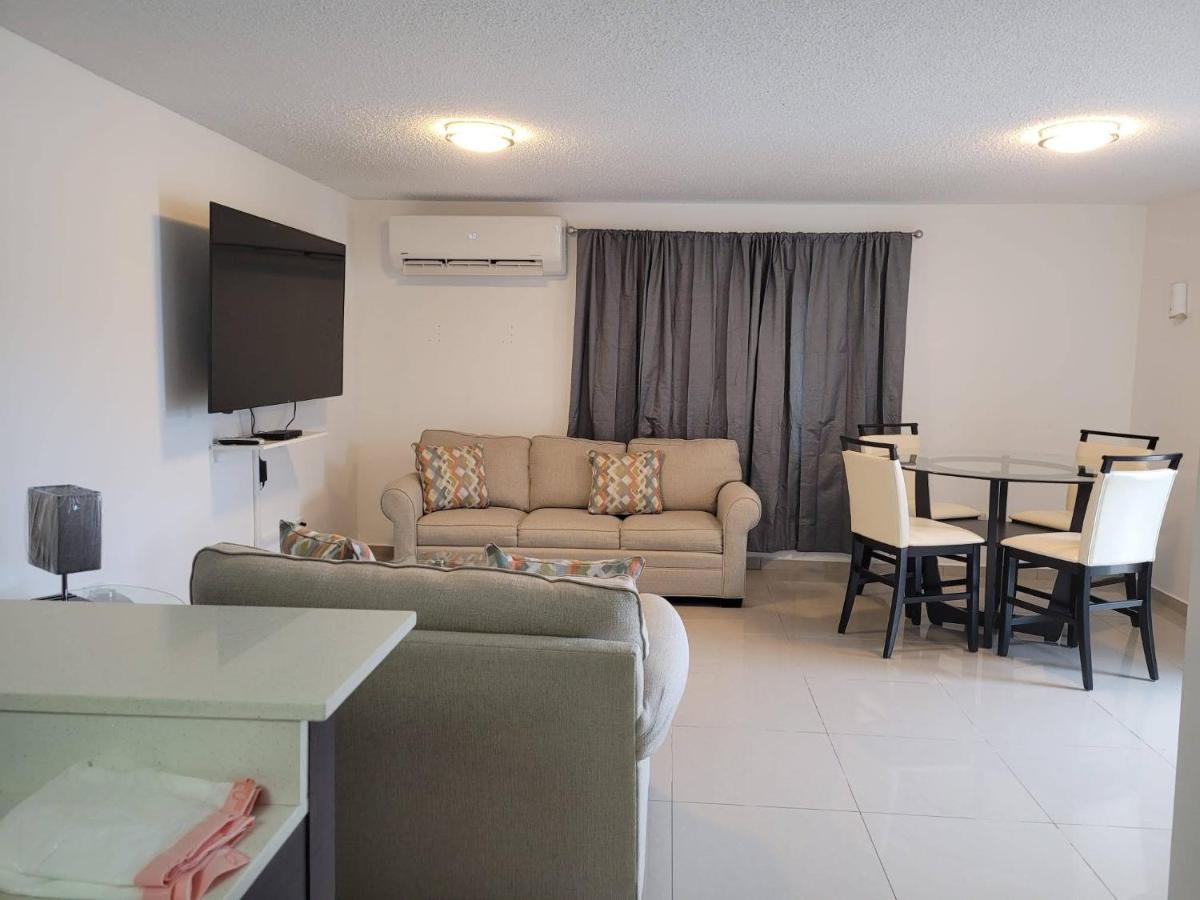 Aquaville Dorado Moderna Villa 3 Kültér fotó