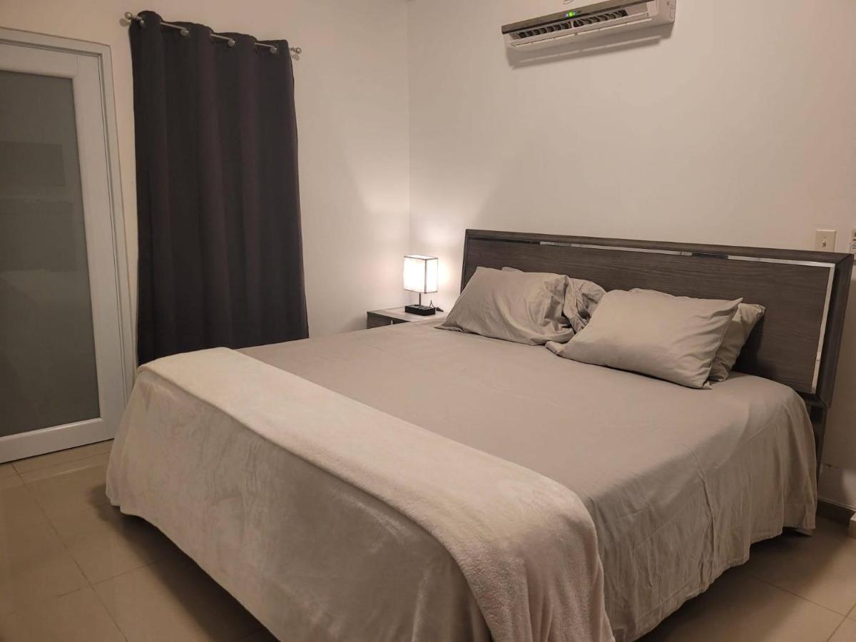 Aquaville Dorado Moderna Villa 3 Kültér fotó