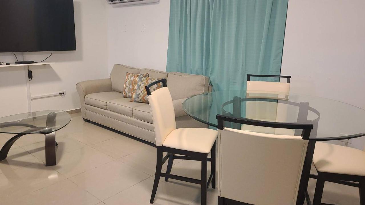 Aquaville Dorado Moderna Villa 3 Kültér fotó