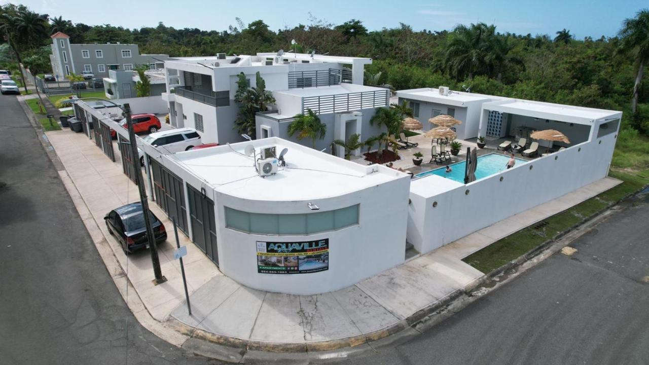 Aquaville Dorado Moderna Villa 3 Kültér fotó