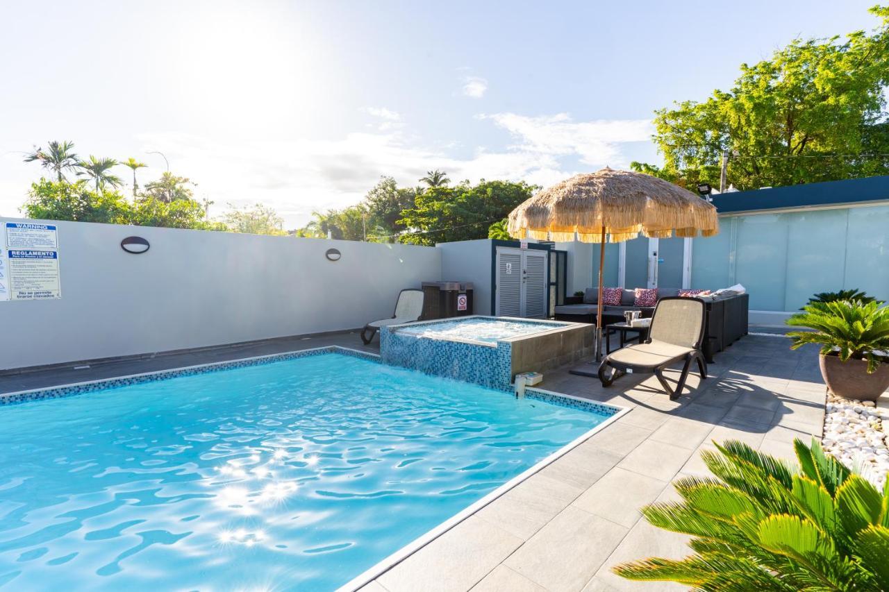 Aquaville Dorado Moderna Villa 3 Kültér fotó